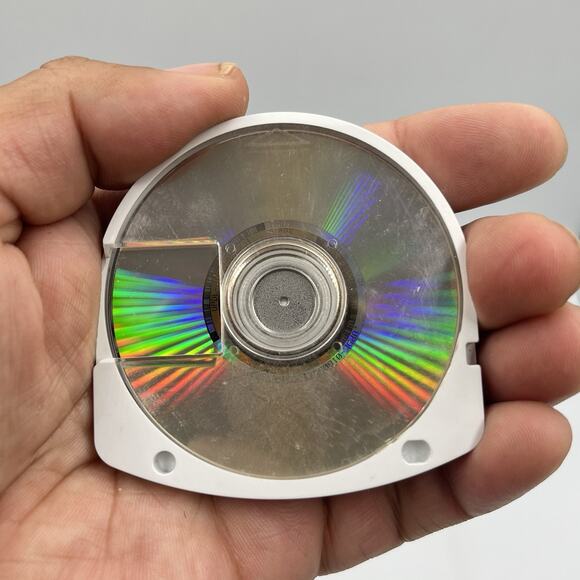 Tony Hawk's Project 8 (Sony PSP, 2006) UMD Only *TESTED* - Picture 2 of 3